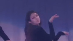 短裙 & 短发 & 猫步轻悄 & 还未说出口的话