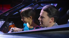 电影<蝙蝠侠大战超人:正义黎明>精彩花絮之Ben Affleck surprises