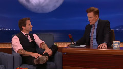 电影<蝙蝠侠大战超人:正义黎明>精彩片段之正面对峙