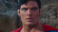 电影<蝙蝠侠大战超人:正义黎明>旧版剪辑版预告片