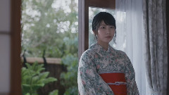 AKB48 - 新生銀行レイク CM 'なんでもメールって篇' 横山由依