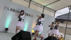 AKB48 - NSTみんなのニュース 糸魚川駅開業1年 NGT48も登場