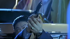 细数香港10大地标激烈枪战戏 大佬遇袭天台杀手