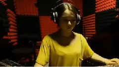 民乐群星 - 我的快乐就是想你 古筝伴奏