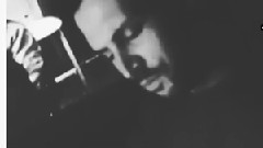 Ariana Grande - Ins更新:Jones Reading My Instagram Comments Lmao