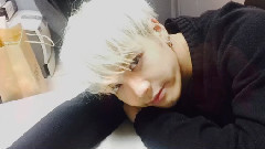 王嘉尔生日快乐