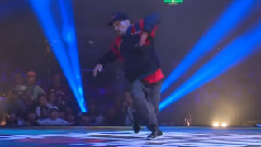 RYO a.k.a DJ226( vs TAKESABURO