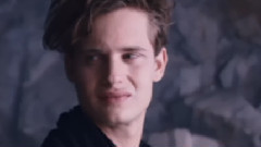 Madeon - Pay No Mind