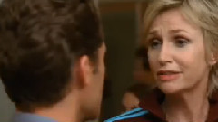 美剧<欢乐合唱团视>第2季第1集预告片1