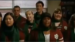 美剧<欢乐合唱团视>第2季第13集预告片