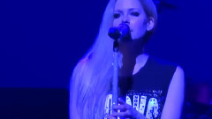 Avril Lavigne - Hush Hush