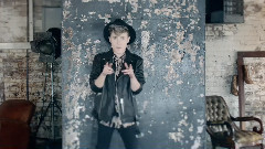 Auryn,Anastacia - Who´s Loving You?