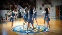 影视原声 - 电影<重回十七岁>MV On My Own