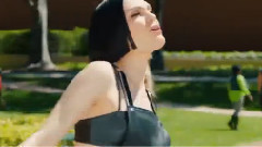 Jessie J - Flashlight