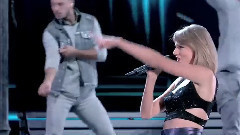 Taylor Swift - New Romantic