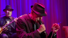Leonard Cohen - I'm Your Man