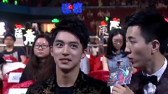 许魏洲台下采访