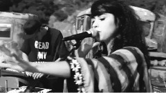 Kimbra - White Feathers