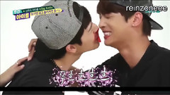 韩国综艺,N(VIXX),Jackson(GOT7),陆星材(BTOB),Peniel(BTOB) - Weekly Idol 用嘴传纸游戏 英文字幕