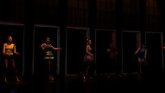 音乐剧<金发尤物>上半场