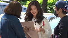 人气歌谣 中间外出