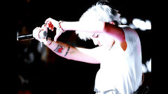 G-Dragon(BigBang),BigBang - Beat Drop