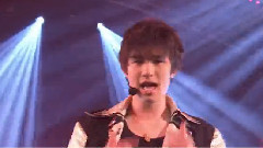 Johnnys Jr. - FOLLOW