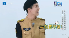 鹿晗 - 奔跑吧兄弟 踢毽子 陈赫变身柯南赫实力脑爆!邓超放大话遭