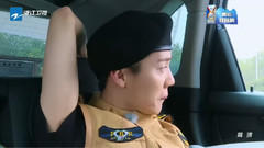 鹿晗 - 奔跑吧兄弟 跑男团踢毽子群魔乱舞