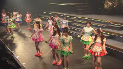 AKB48 - Tiny T-shirt