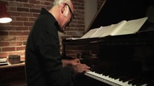 Ludovico Einaudi - Song For Gavin