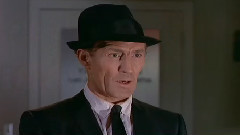 Anne Hathaway - <糊涂侦探>S05E20 How Green Was My Valet