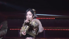 AKB48 - 赤いピンヒールとプロフェッサー