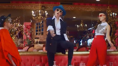 Grimes - Flesh Without Blood & LITVD