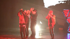 WOLO 王嘉尔 & bambam & 金有谦 三人舞台