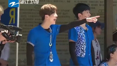 鹿晗 - 奔跑吧兄弟第六期未播片段:不容易!黄队挑战高难度KTV