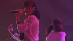 AKB48 - 制服が邪魔をする