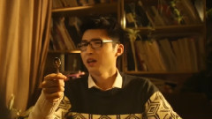 黄礼格 - 化身孤岛的鲸