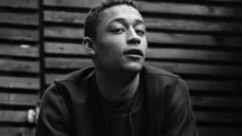 Loyle Carne - Stars & Shards