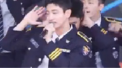 沈昌珉 - Oppa,Oppa(全身版)