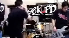 Papa Roach - Time And Time Again