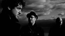 Augustines - When Things Fall Apart
