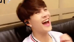 王嘉尔笑声集锦