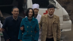 影视原声 - 三妹抱病回到奉献一生的河东小学