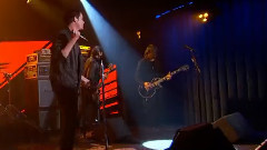 Train - Heartbreaker (Led Zeppelin 1969)