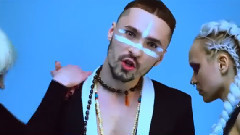 Пританцовывая