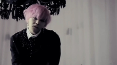 G-Dragon(BigBang),BigBang - Runaway