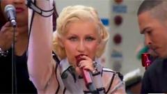 Christina Aguilera - Fighter Early Show