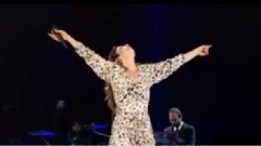 Me Abraca E Me Beija