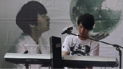 严爵 - 又不是这样就不孤独